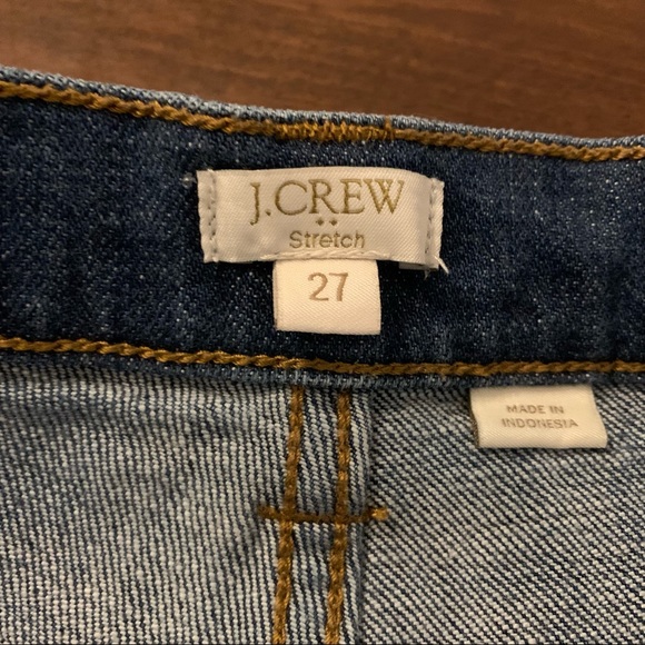 J. Crew Medium Blue Mid-Rise Denim Stretch Jean Shorts Size 27 - Picture 4 of 5